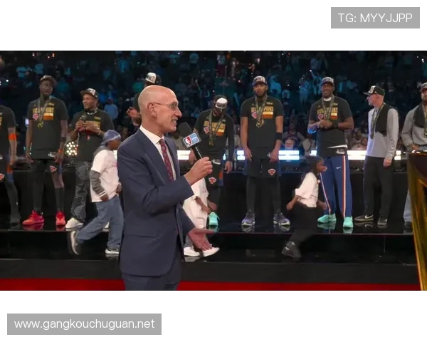 ✅体育直播🏆世界杯直播🏀NBA直播⚽身披五星红旗 C919国产大飞机首次亮相澳门sports